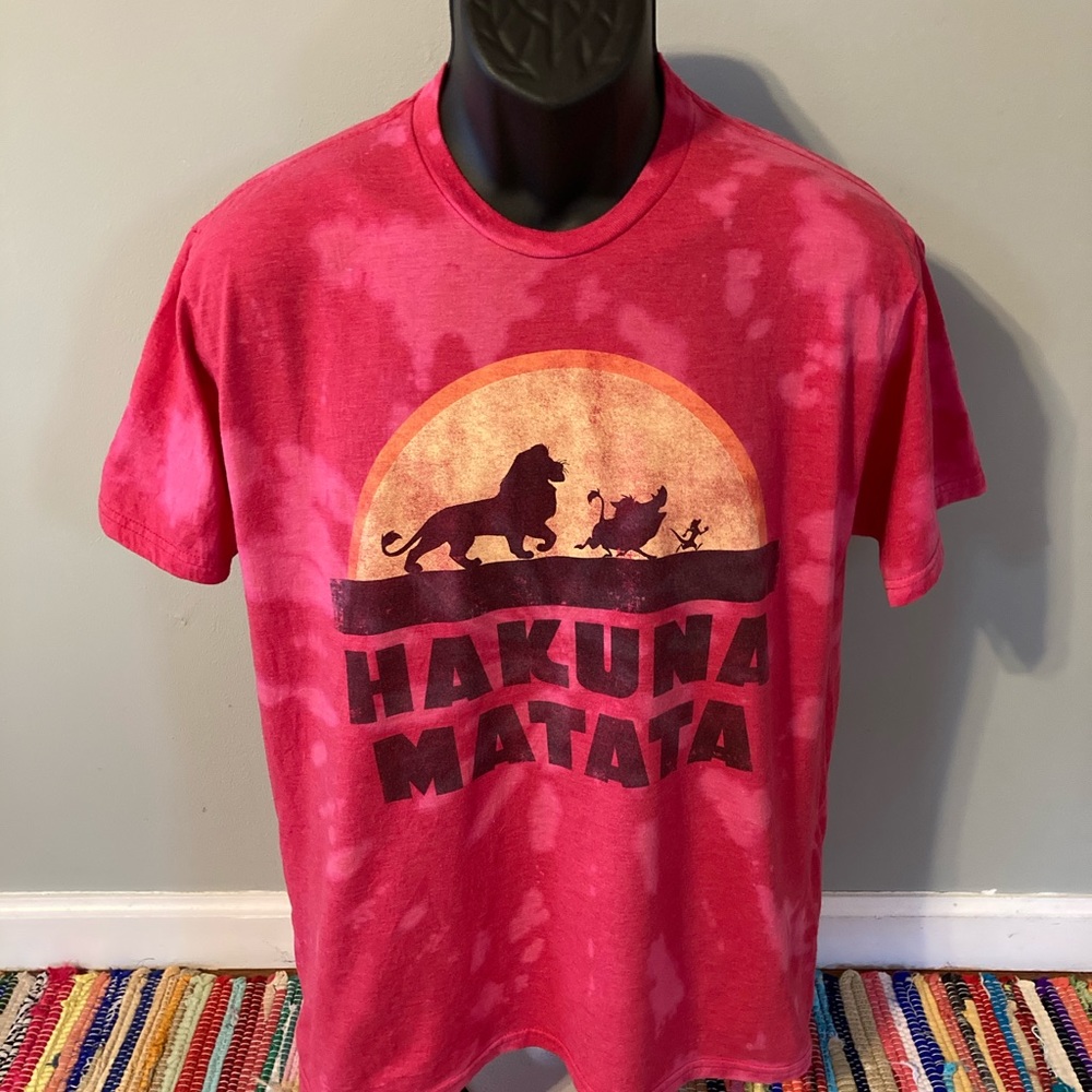 Disney Lion King Tie Dye Shirt Hakuna Matata Red Large